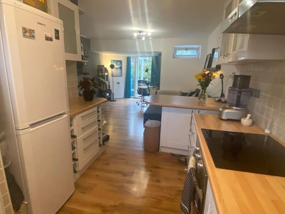 London City Retreat Escape In Oval - Elephant & Castle Extérieur photo