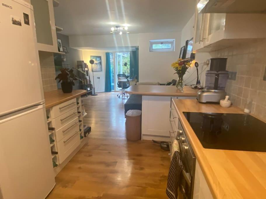London City Retreat Escape In Oval - Elephant & Castle Extérieur photo